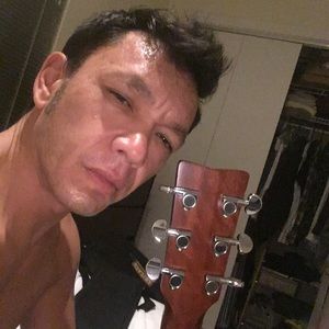 Meet your Posher, Carlo